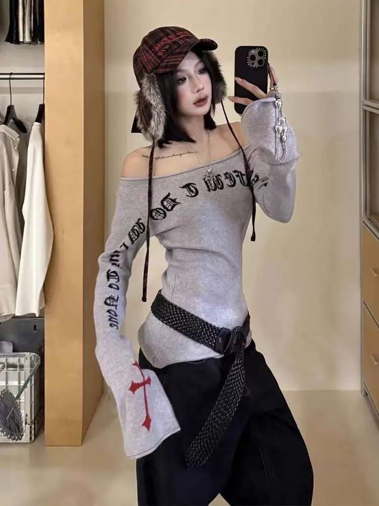 

Gothic Punk Off Shoulder Aesthetic Long Sleeve T-shirt Y2k Clothes Grunge Letter Print Tops Slim Streetwear Tops Graphic Tees