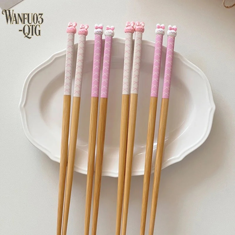 Palillos chinos de conejito Kawaii, palillos de Sushi japoneses de estilo coreano de madera bonitos para niños y adultos, vajilla, accesorios de cocina