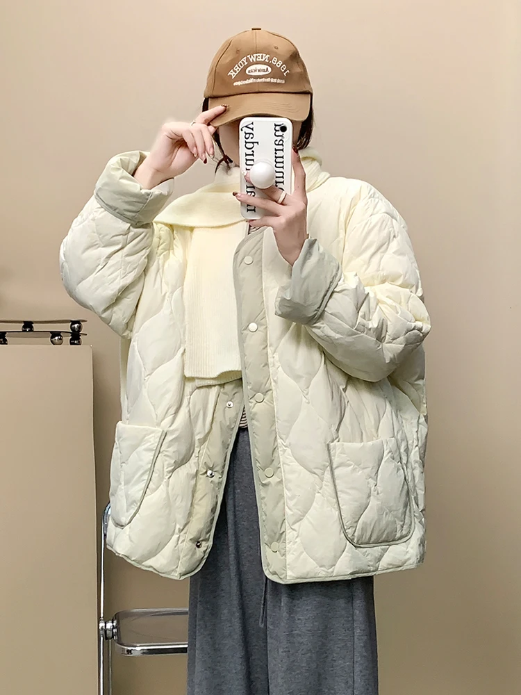 한국 슬레 경량 오트 퍼퍼 재킷 여성용 라운드 네 다운 코트 화이트 듀 페더 루즈핏 겨울 아우터웨어