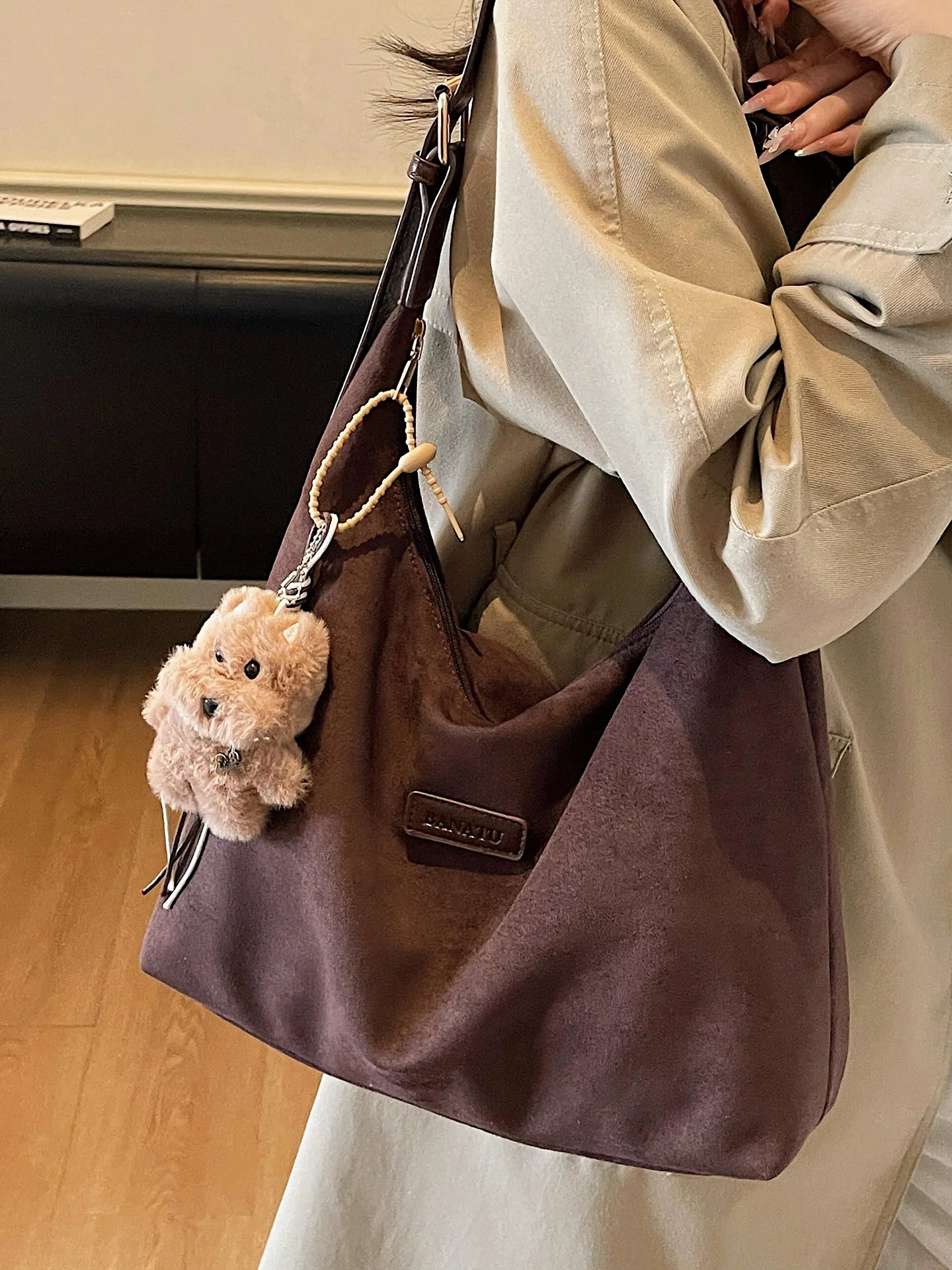 

Large Capaci Suede Crossbody Bag Women's Vintage Dumpling Bag Commuter Tote Bag Soft Leather oulder Bag Pure Color