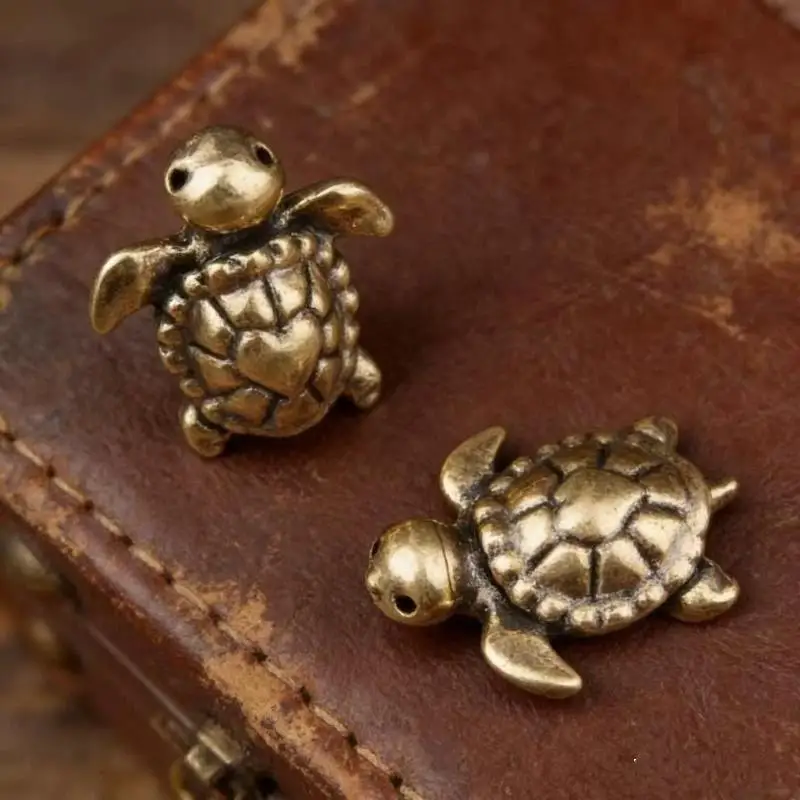 Alloy Cute Cartoon Caterpillar Figurine Retro Antique Finish Fine Detailing For Home Decor Ornament Gift
