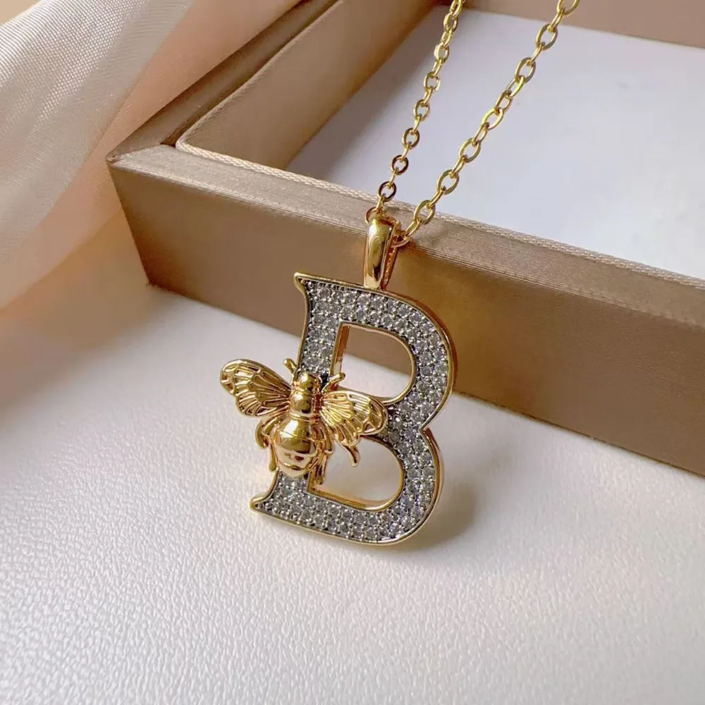 A Girl 1Pcs English Letter Initial Necklace Copper Zircon Paved Necklace Gold Color Bee Pendant Necklace for Women