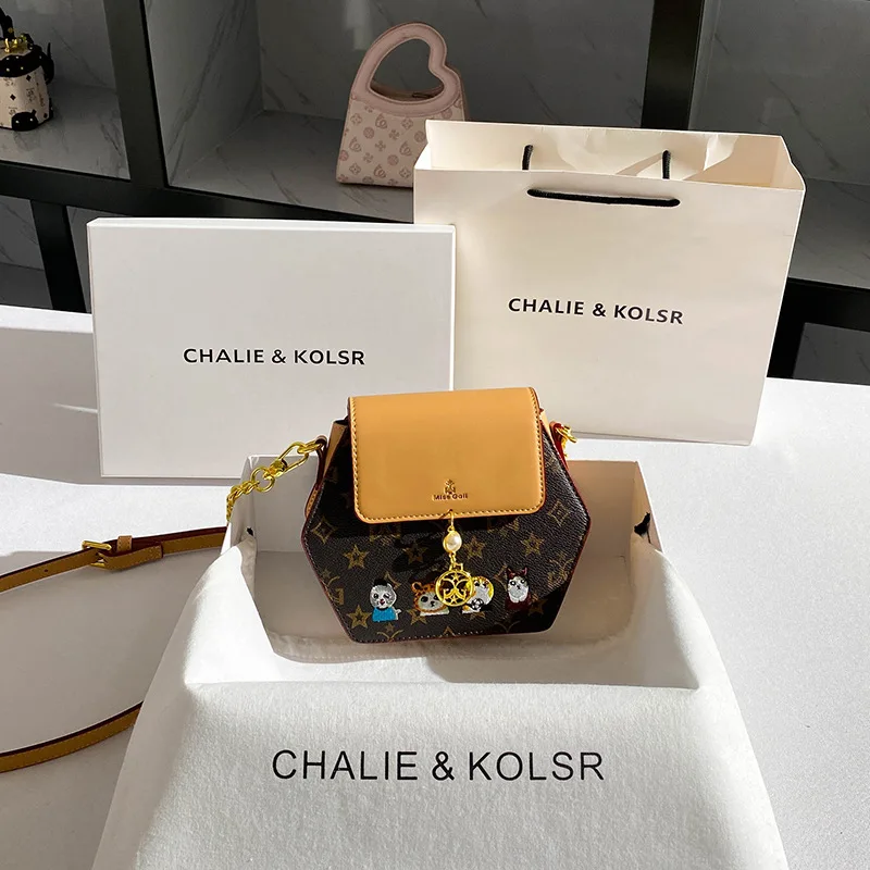 

Classic Elegant Vintage Diaper Bag For Women Luxury Brand Leather Handbag Minimalist Designer Crossbody Bag And Messenger Tote