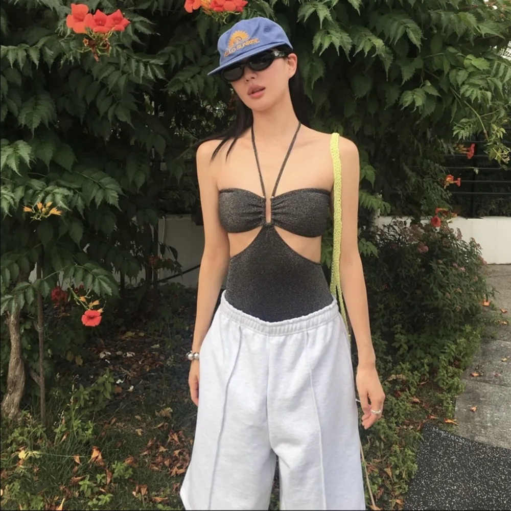 Costume da bagno bikini tinta unita di fascia alta sexy con collo appeso stile principessa estivo costume intero triangolo per le vacanze primaverili