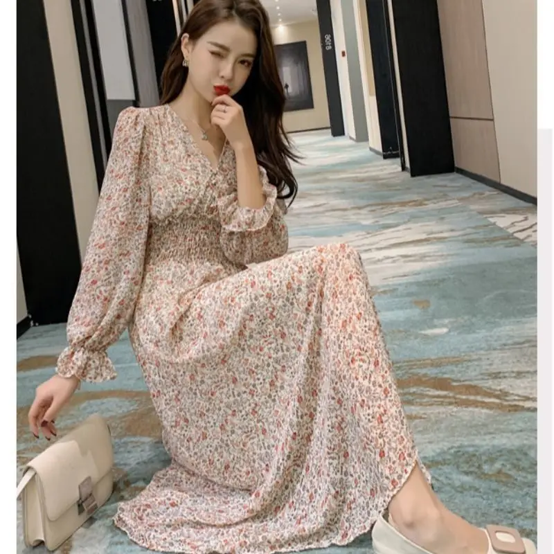 Floral Dress with Fashionable Long Sleeves Vintage Style Slimming Print Fairy Long Skirt Super Fairy New Minimalist Dresses