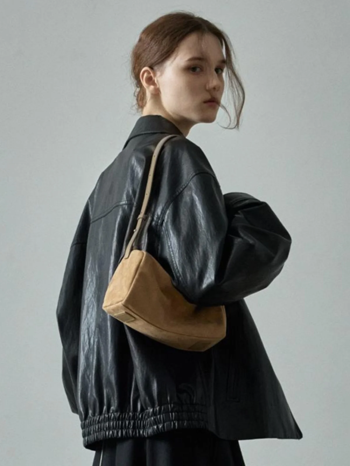 معطف Jaet نسائي فضفاض من الجلد لراكبي الدراجات النارية، كاجوال بطية صدر وسحاب طويل، ملابس خارجية من الجلد الصناعي