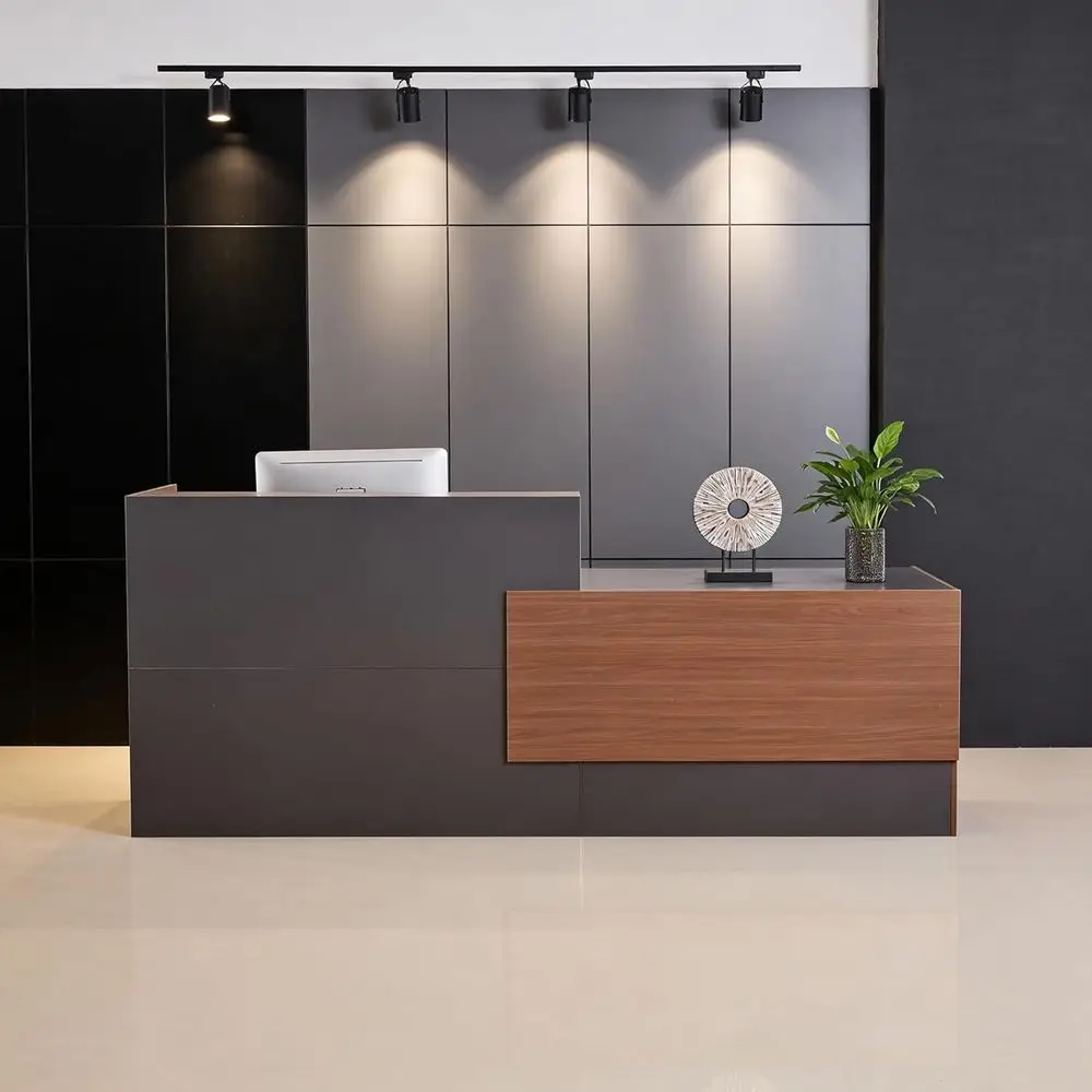 

Современная стойка регистрации, большой передний стол с запираемым ящиком, подставкой для клавиатуры и полками, стойка регистрации корпоративного и хо