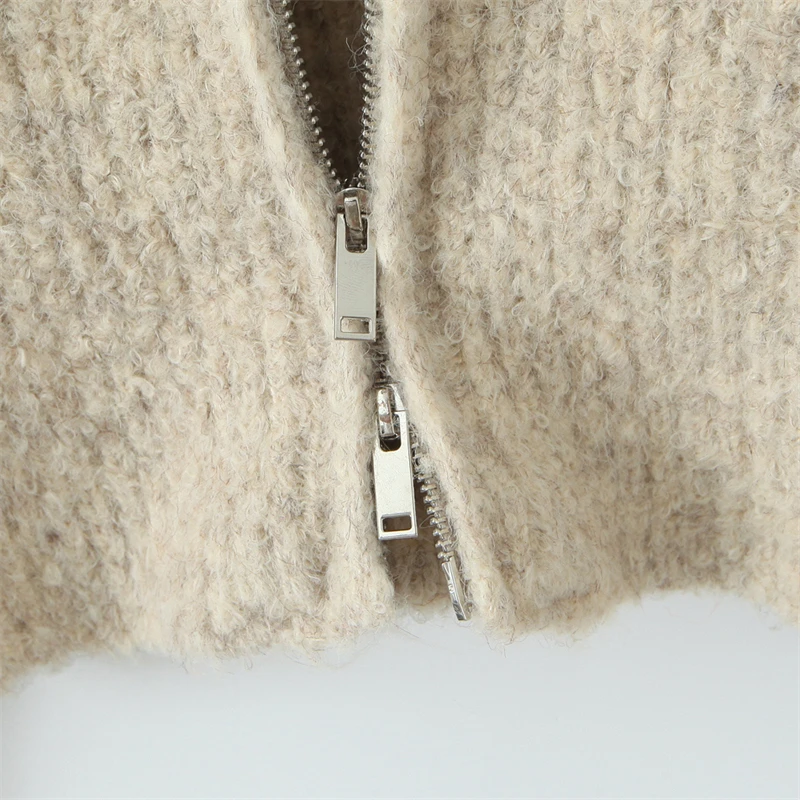KEYANKETIAN 2026 Spring New Women's Zipper Wool Sweater Leisure style Turn Down Collar Loose Thick Warm Short Knitted top