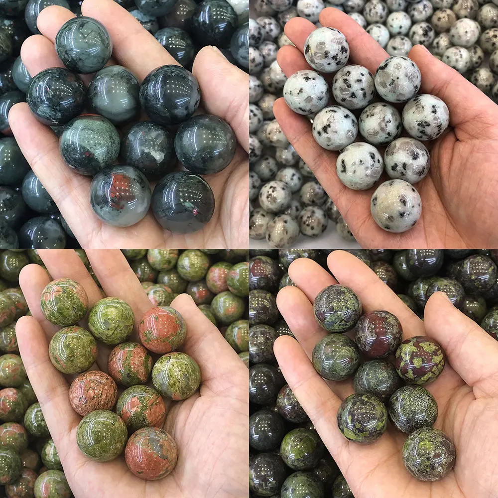

Natural Stone Quartz Crystals Mini Sphere Ball Crystal Stone Reiki Minerals Quartz Energy Spiritual Meditation Home Decor Items