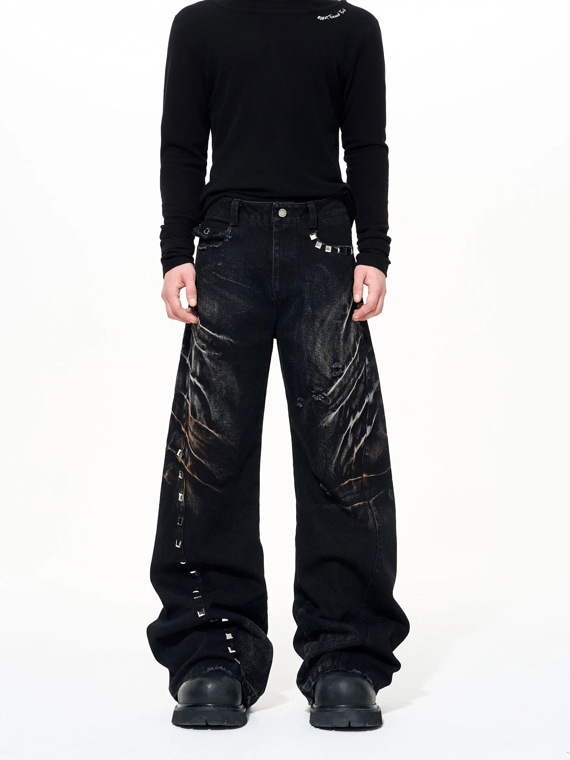 Women Vintage Washed Whisker Wide Leg Jeans Rivet Decor Distressed Denim Pants High Waist Loose Floor Length Streetwear Trousers