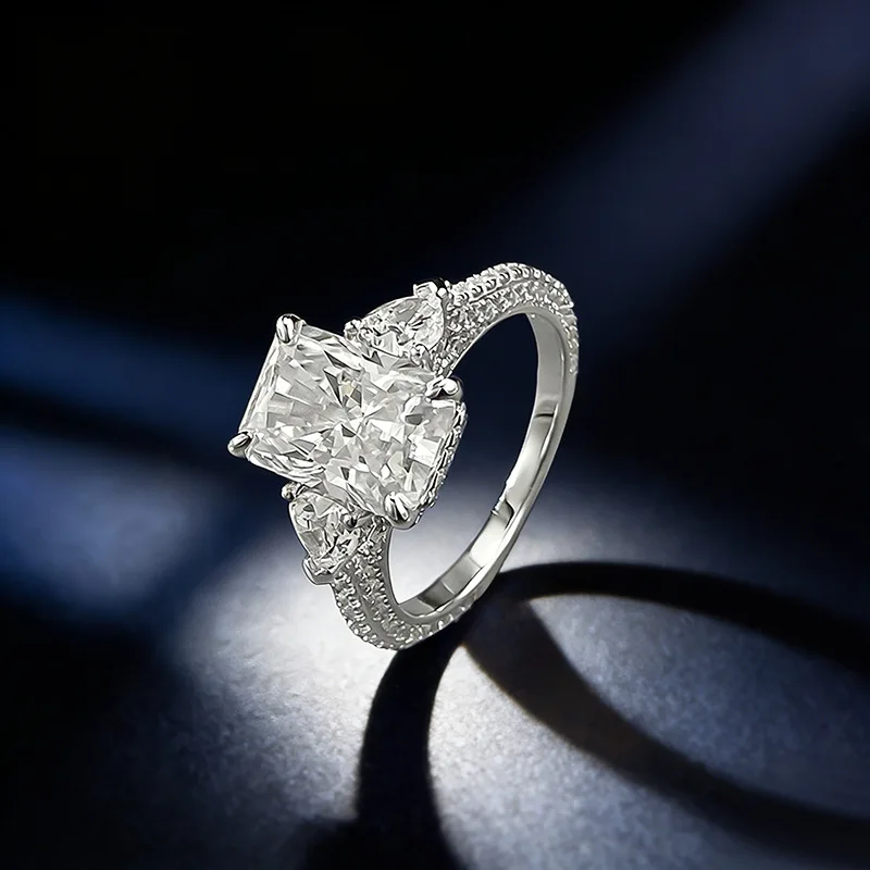 

Luxury Sparkling 7x10mm Rectangle Moissanite Rings for Women - Bridal Wedding Engagement Party 925 Sterling Silver Jewelry Gift