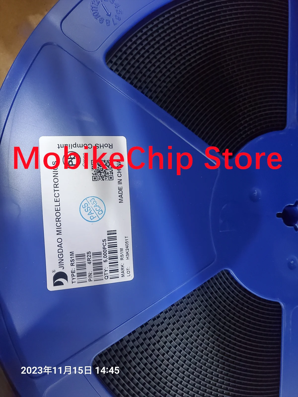 RS1M nuovo di zecca e originale in stock