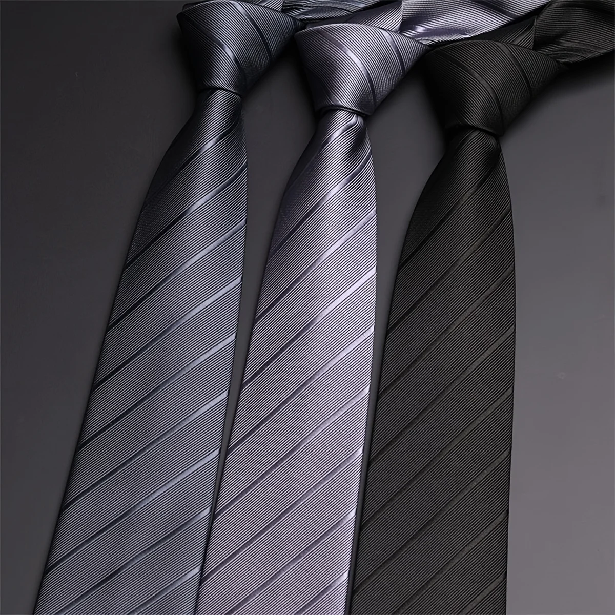 3-piece men's 1200-needle striped polyester hand-tied tie set in black, dark gray, and light gray, a classic business versatile