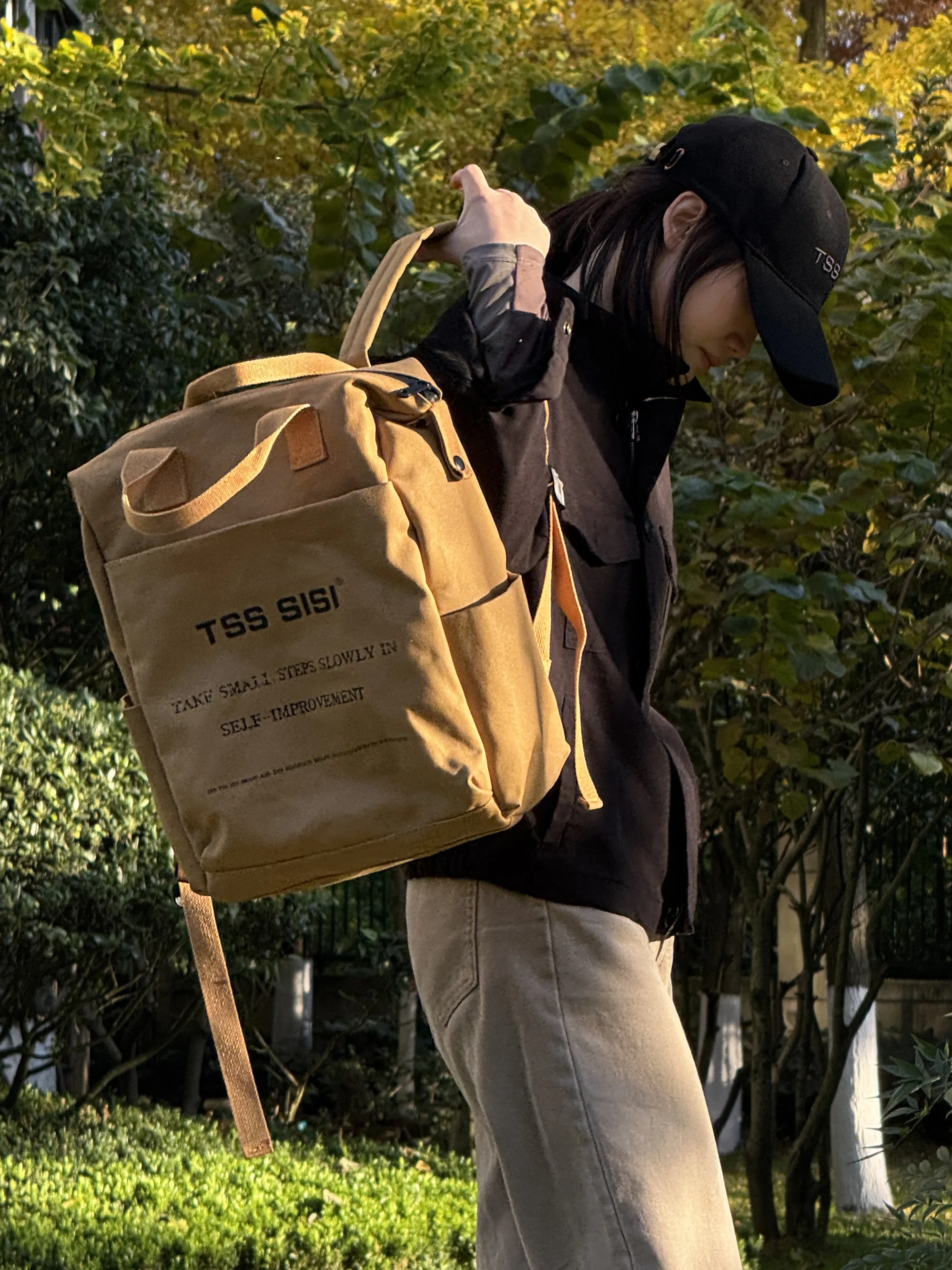 sac-a-dos-tsssisi-f10-decontracte-et-resistant-a-l'eau-style-vintage-imprime-en-toile-pour-les-jeunes-ideal-pour-les-trajets-quotidiens-et-les-activites-de-plein-air