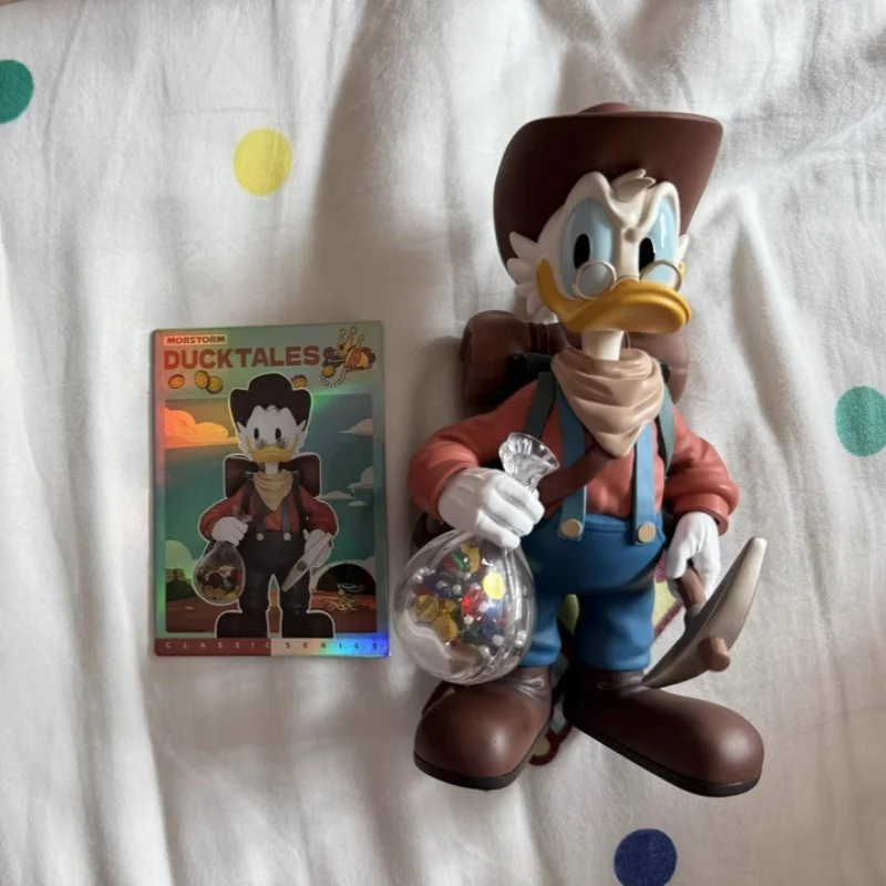 Disponibile Genuino Morstorm Disney Figura Cartoon Explorer Scrooge Mcduck Action Figurine Anime Modello Bambola Giocattolo Ornamento Regalo