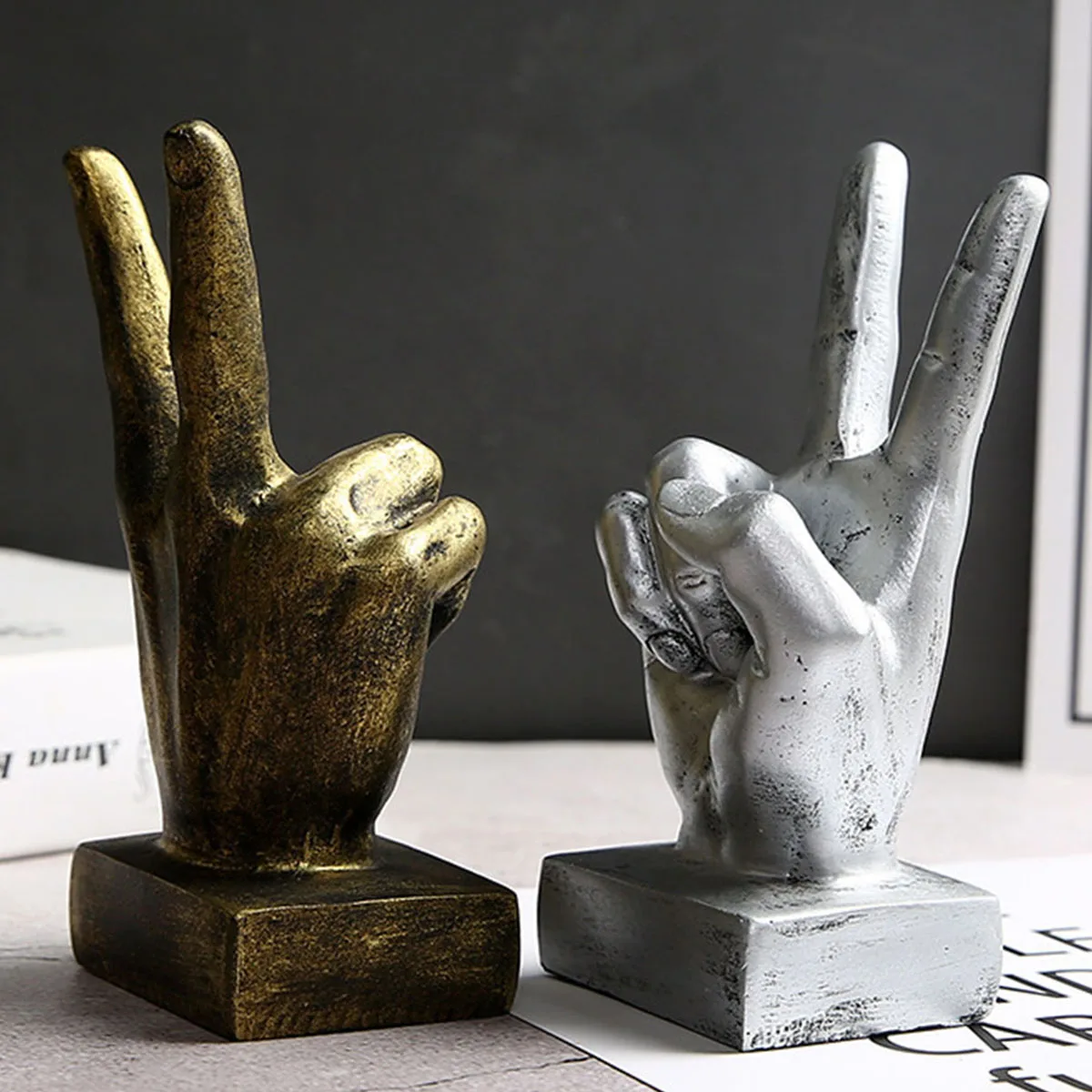

Modern Style Hand Gesture Statue, Hands Figurine Ornament Sculpture for Home Wedding Decoration Cabinets Bookshelf Office Decor