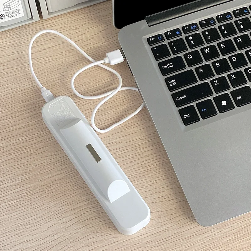 مصباح غرفة نوم مكتب سطح المكتب قابلة للشحن جامعة بناء USB التعلم مكتب مصباح Led مخصص طالب عنبر شاحن