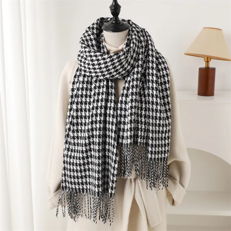 Houndstooth Pattern… - image