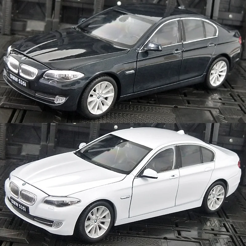 1:24 simulation BMW 535i alloy car model metal ornaments gifts for friends children Christmas toy car collections