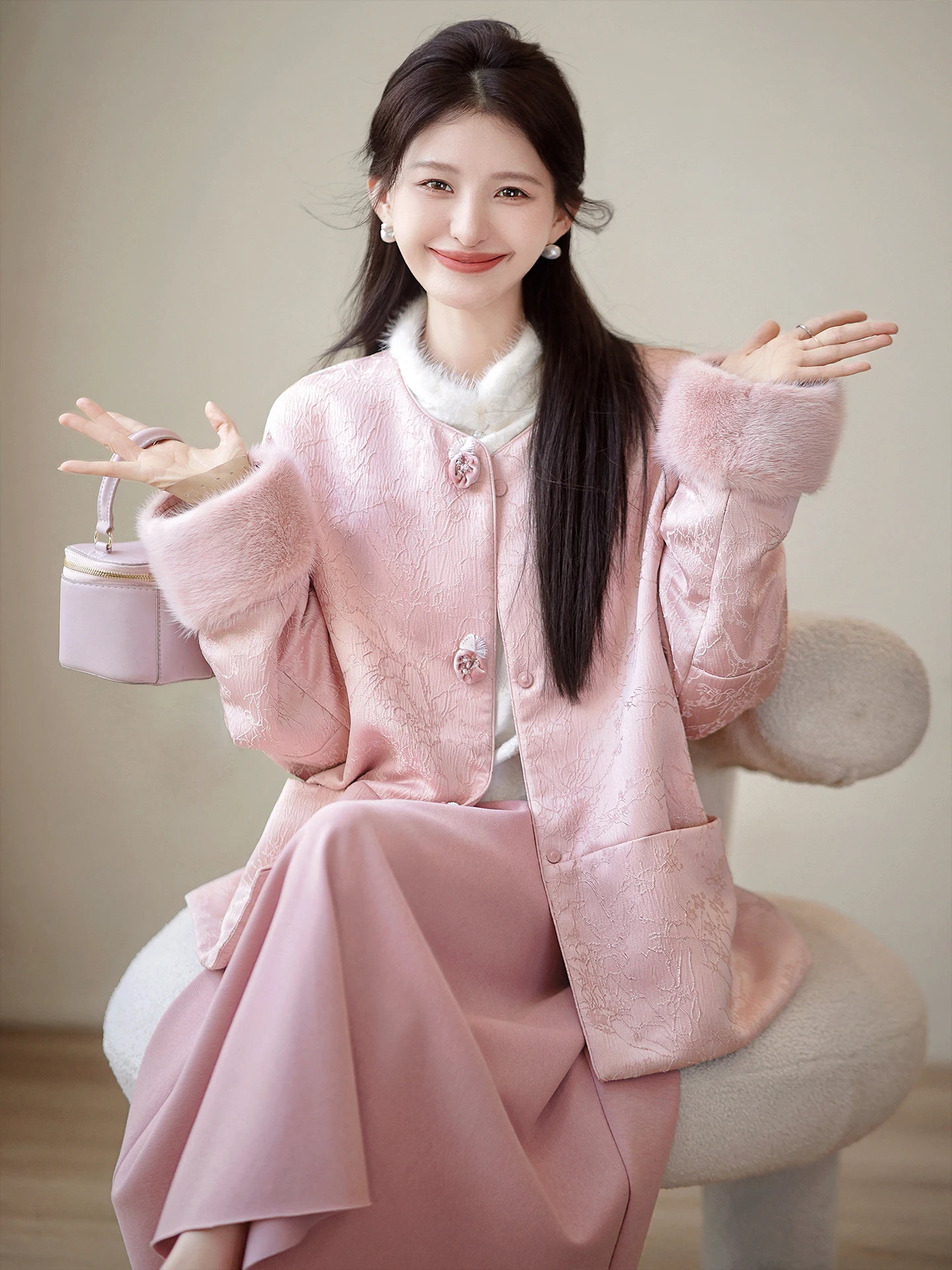 

Шелковое пальто Zhaodaxi Sakura Tree с наполнителем из 100% шелка, съемными норковыми рукавами, верхняя одежда National Sle