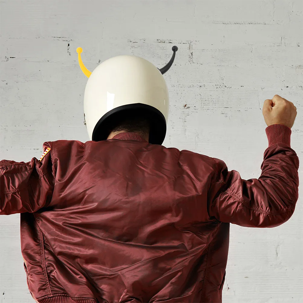 

4 шт. милых универсальных декоративных наклеек-рогов в виде улиток для мотоциклов, с надежными присосками, для аксессуаров для велосипедов и лыж