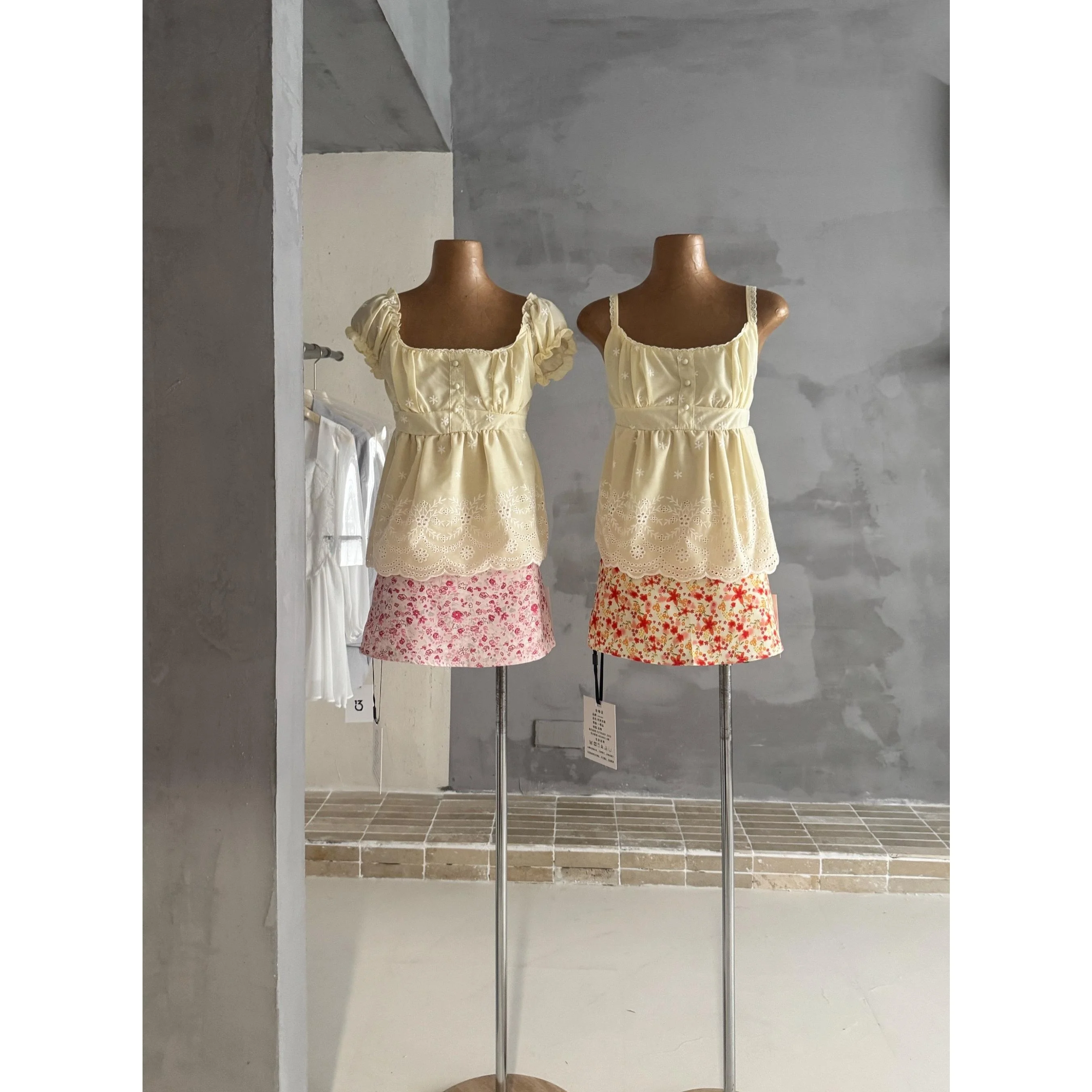

Romantic Floral Print Skirt with Safety Pant Low Waist A-Line Skirt Callmeear Women's Fashion Summer Polyester Fiber