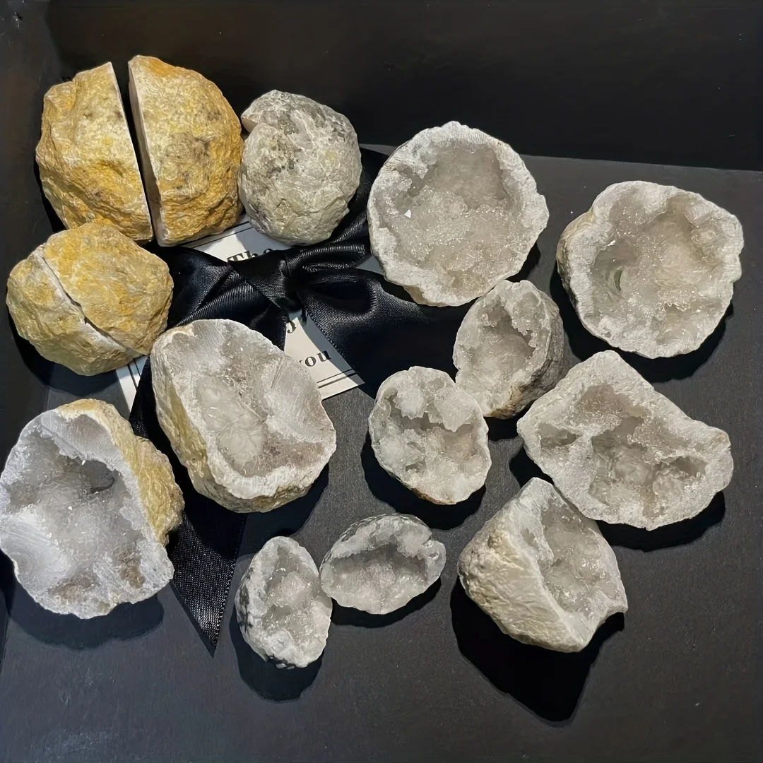 Natural Agate Geode& Crystal Cave Quartz Mineral& Specimen Home Decoration Gift &crystal Cave Cut (Styling Is Shipped Randomly)