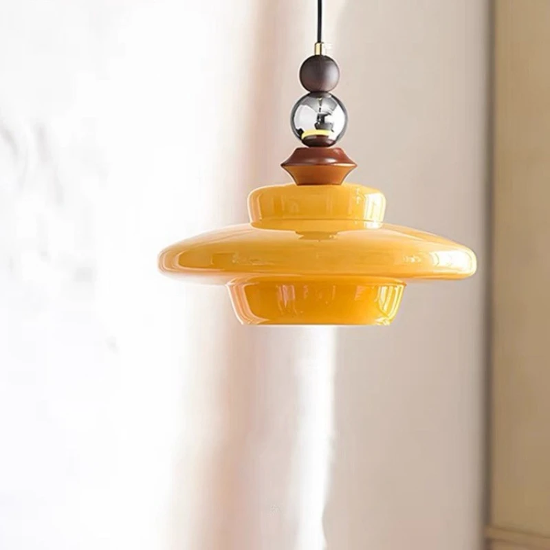 

French Cream Glass Chandelier Retro Wooden Restaurant Bar Pendant Lamp Creative American Medieval Vintage Luminaria Lighting E27