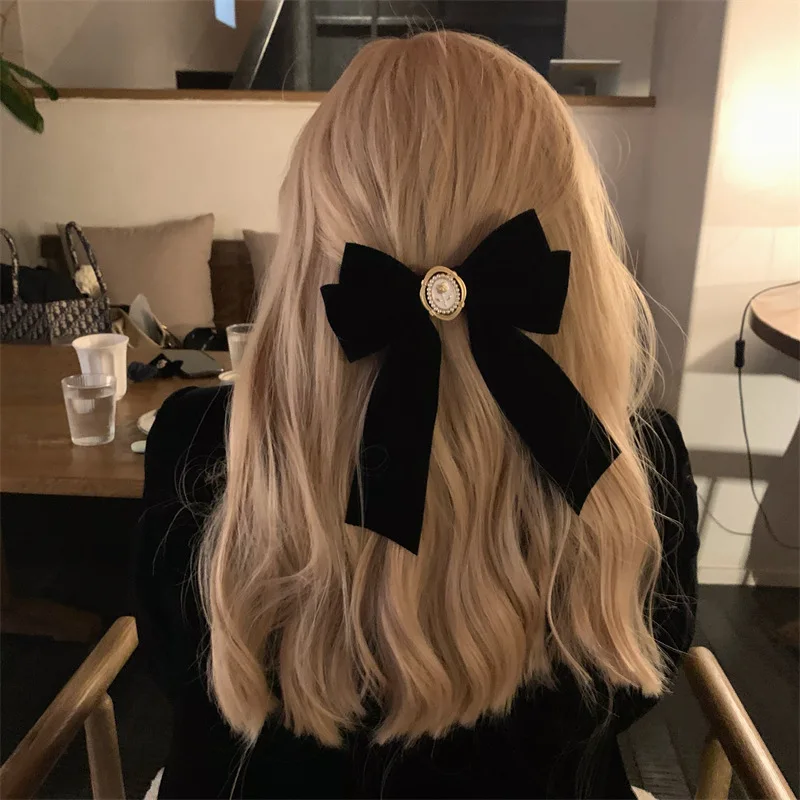 Hada Retro terciopelo negro Bowknot perla grande Clip de primavera parte posterior de la cabeza pinzas decorativas para el cabello para mujeres y