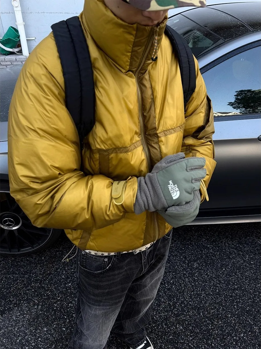 

Large Size Outdoor Bright Color Du down Hooded Puffer Jaet Thi Warm Winter Coat for Men And Women Trendy Bread Sle