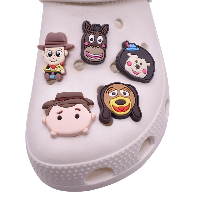 33Styles Cute cartoon shoes Charms for Clogs Sandals Decorations Shoe Accessories Kids Garden Shoes DIY Gifts New