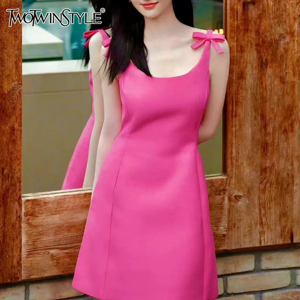 

TWOTWINSTYLE Solid Patchwork Slimming Dresses for Women O Neck Sleeveless High Waist Temperament Mini Dress Female