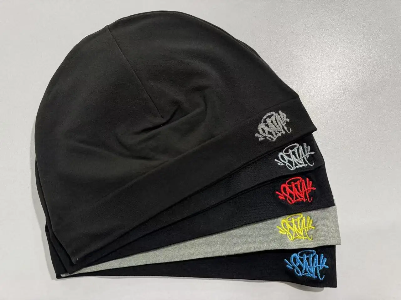 

Sy-na Running Cap Sy-na World Skull Hat2024 New Knitting Sy-na Beanie Hat MenWomen Paragraph Quality Cap Y2kWarm Beanies