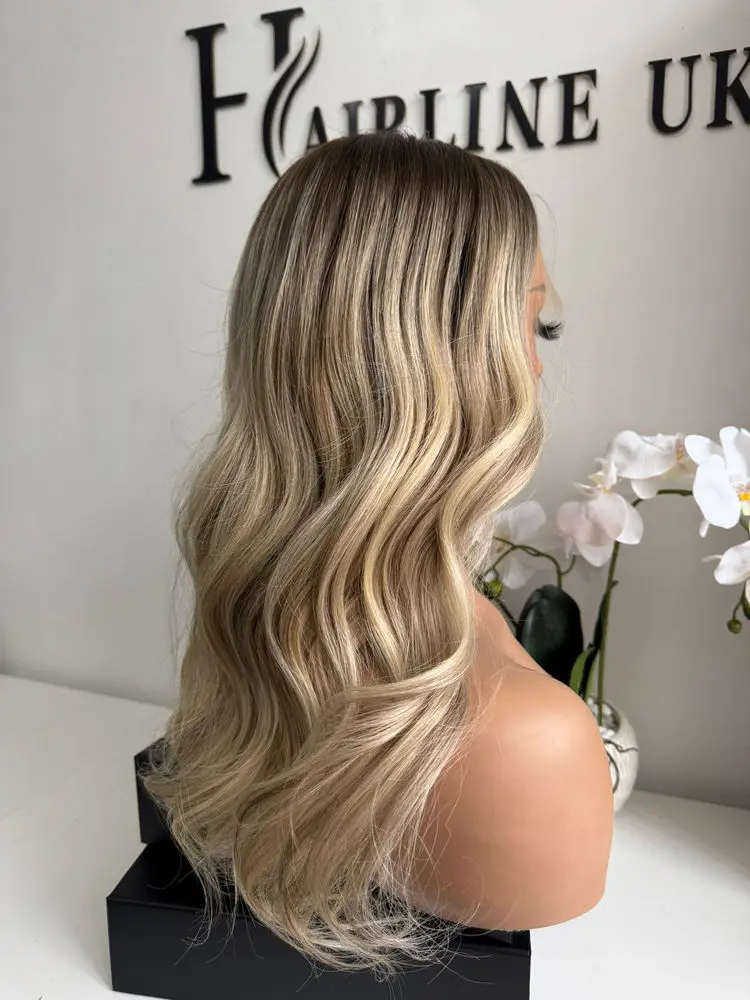 أومبير الرماد شقراء يسلط الضوء على لينة HD الدانتيل شعر مستعار أمامي غلويليس جودة عالية شعر مستعار اصطناعي 13x4 الجزء الأوسط موجة فضفاضة شعر مستعار للمرأة #2