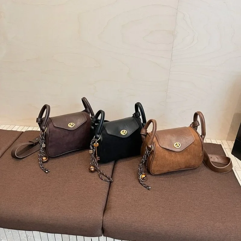 Minimalist Vintage Crossbody Bag For Women Luxury Designer Diaper Bag Large Capacity Simple Leather Fashionable Shoulder