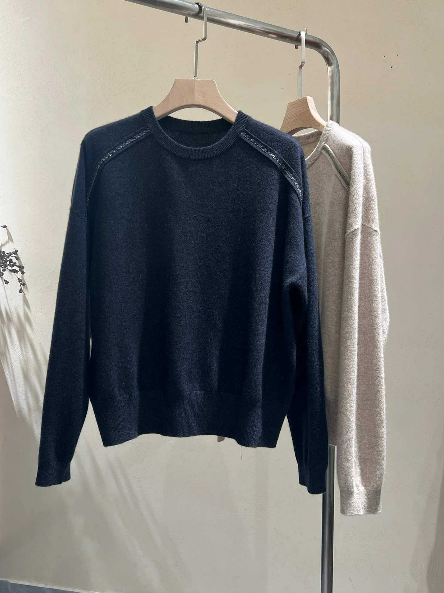 

Ele Simple круглый трикотаж Ne Camere, свободный повседневный женский длинный свитер свека, удобный мягкий средний тонкий свитер