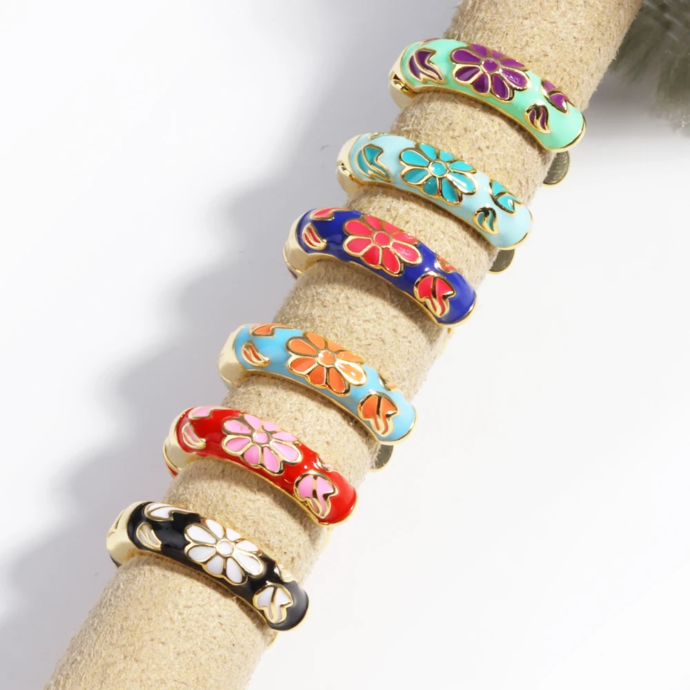 Colorful Enamel Flower Daisy Chunky Round Circle Hoop Earrings Female Gold Color Copper Ear Buckle Huggies Jewelry for Women