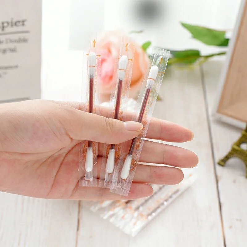 500 PCS Disposable Iodophor ผ้าฝ้าย Swabs สําหรับ Home ฆ่าเชื้อผิวบาดแผลทารกฆ่าเชื้อพกพาไอโอดีนผ้าฝ้าย Swabs