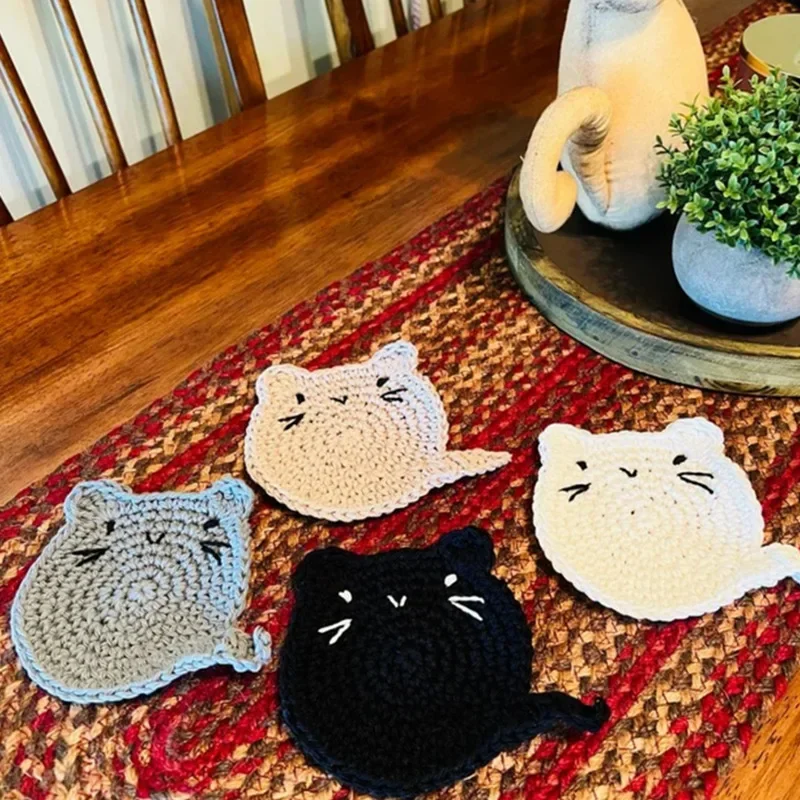 Mouse Wool Hand-crocheted Heat Insulation Mat Thanksgiving/Christmas Party Anti-ironing Tableware Mat Selling New Products.