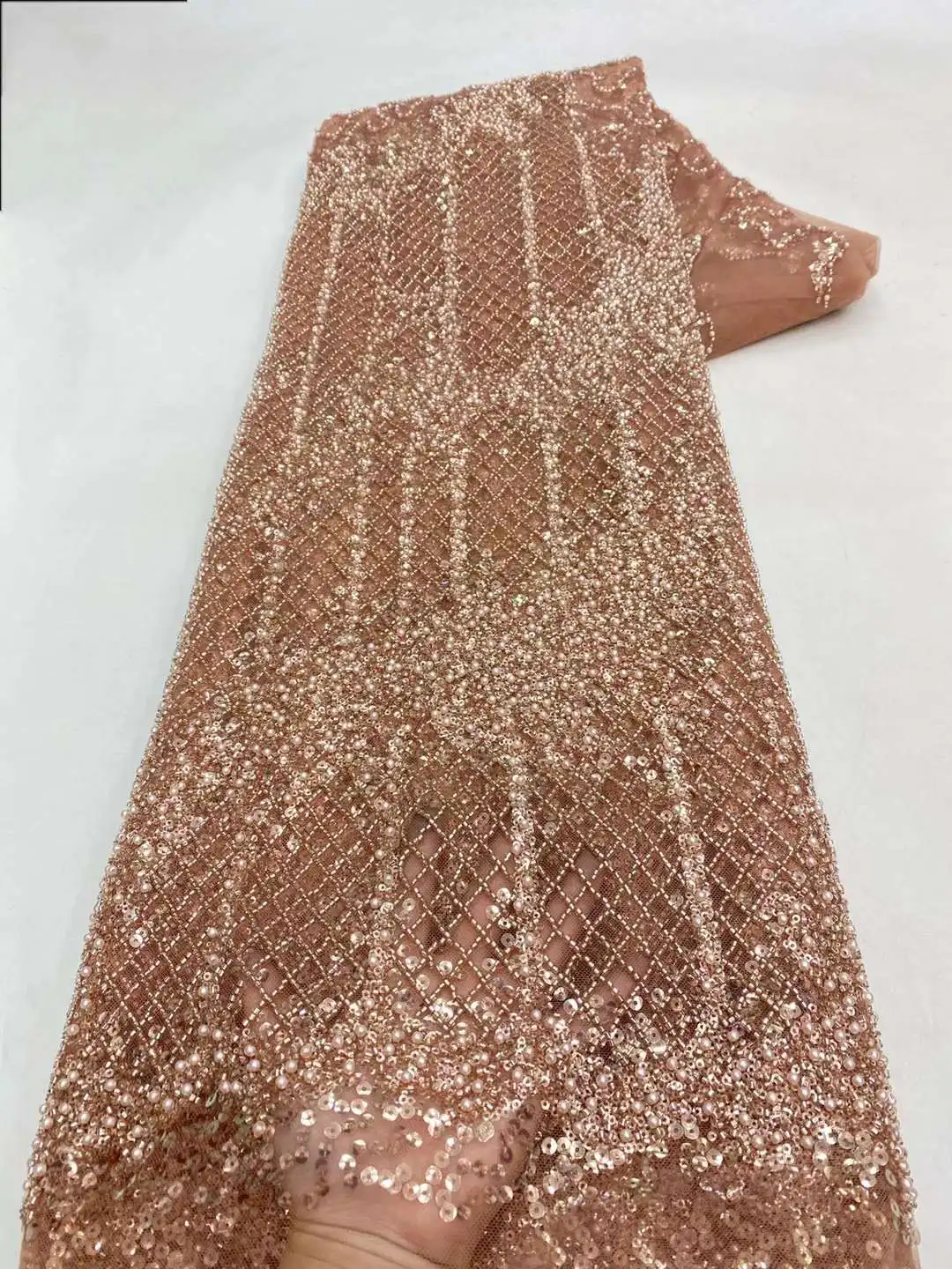 Luxury African Heavy Beads 2024 High Quality Lace Nigerian Sequins Lace French Beaded Tulle Lace Fabric For Party Dress Sewing