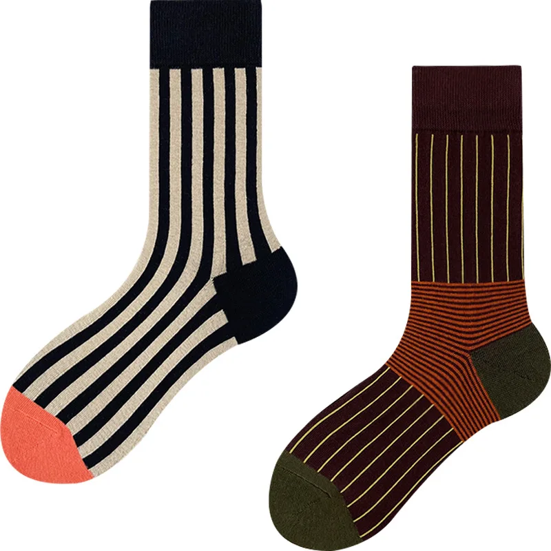 

Harajuku Vertical Stripe Contrast Socks Japanese Style Street Skateboard Couples Sport Sock Women Men Hip Hop Cotton Soxs