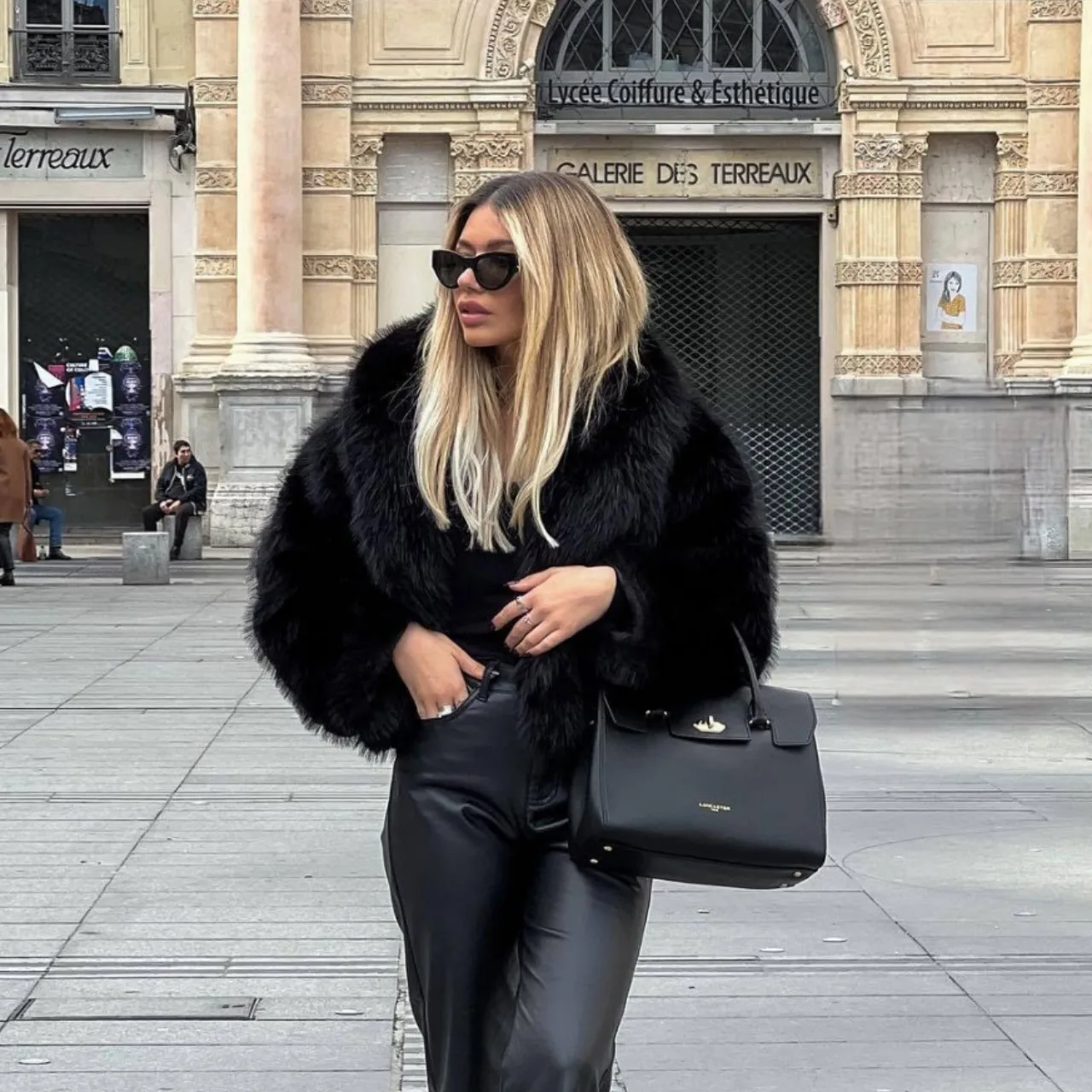 European and American Women's Clothing 2023 Autumn New Temperament Socialite Lapel Artificial Fur Effect Short Coat