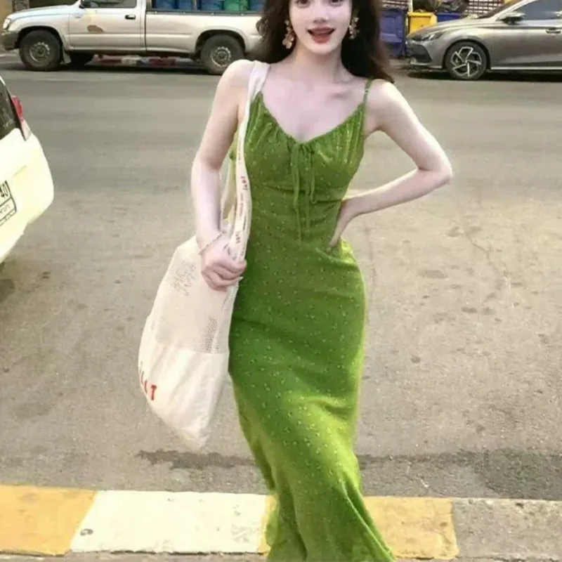 

Women Summer Green Maxi Dress Spaghetti Strap Slim Fit Floral Embroidery Elegant Long Dress Vacation Beach Outfit Dress 2025 New