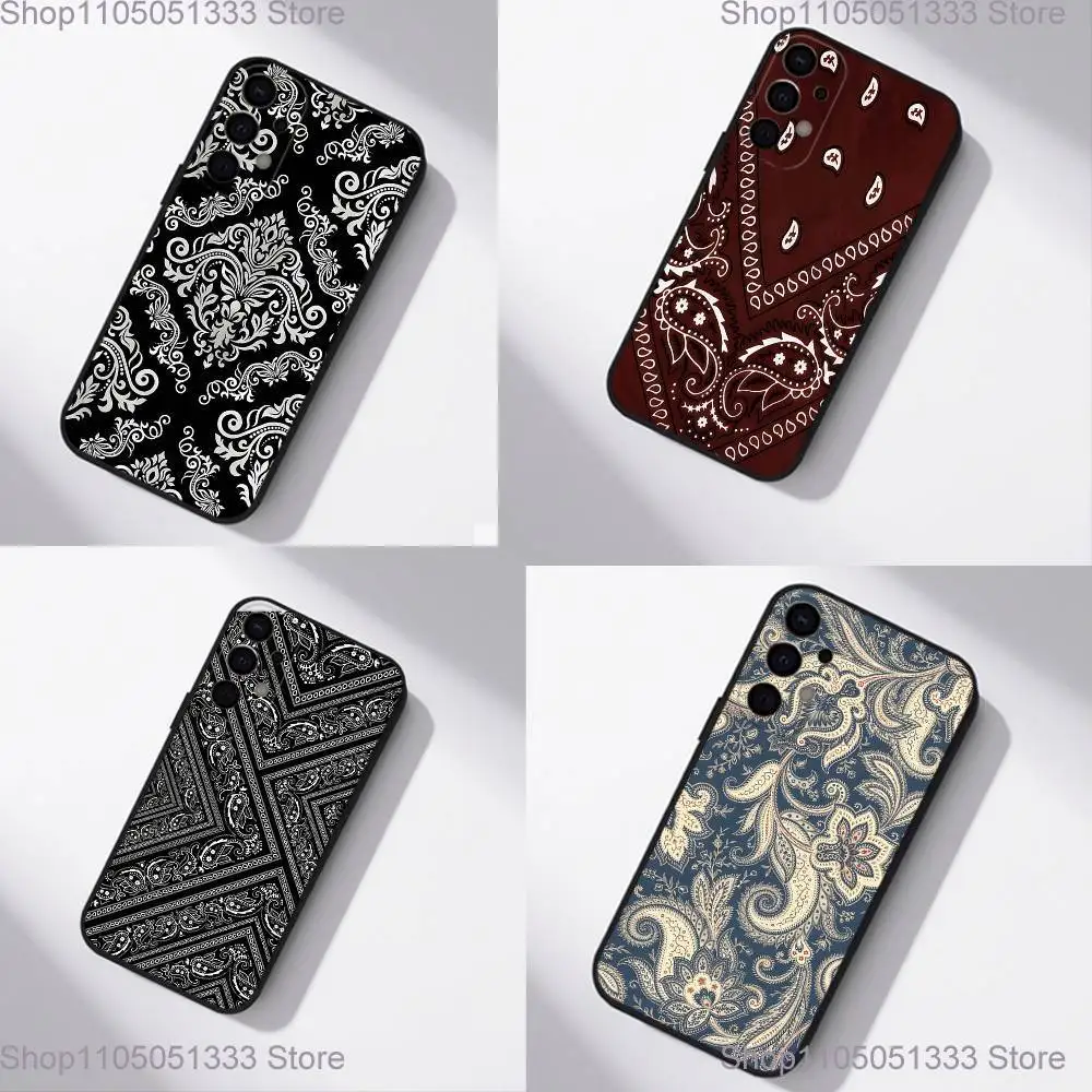 

Bandana Pattern Phone Case For Samsung S25,S24,S21,S22,S23,S30,Ultra,S20,Plus,Fe,Lite,5G Black Cover