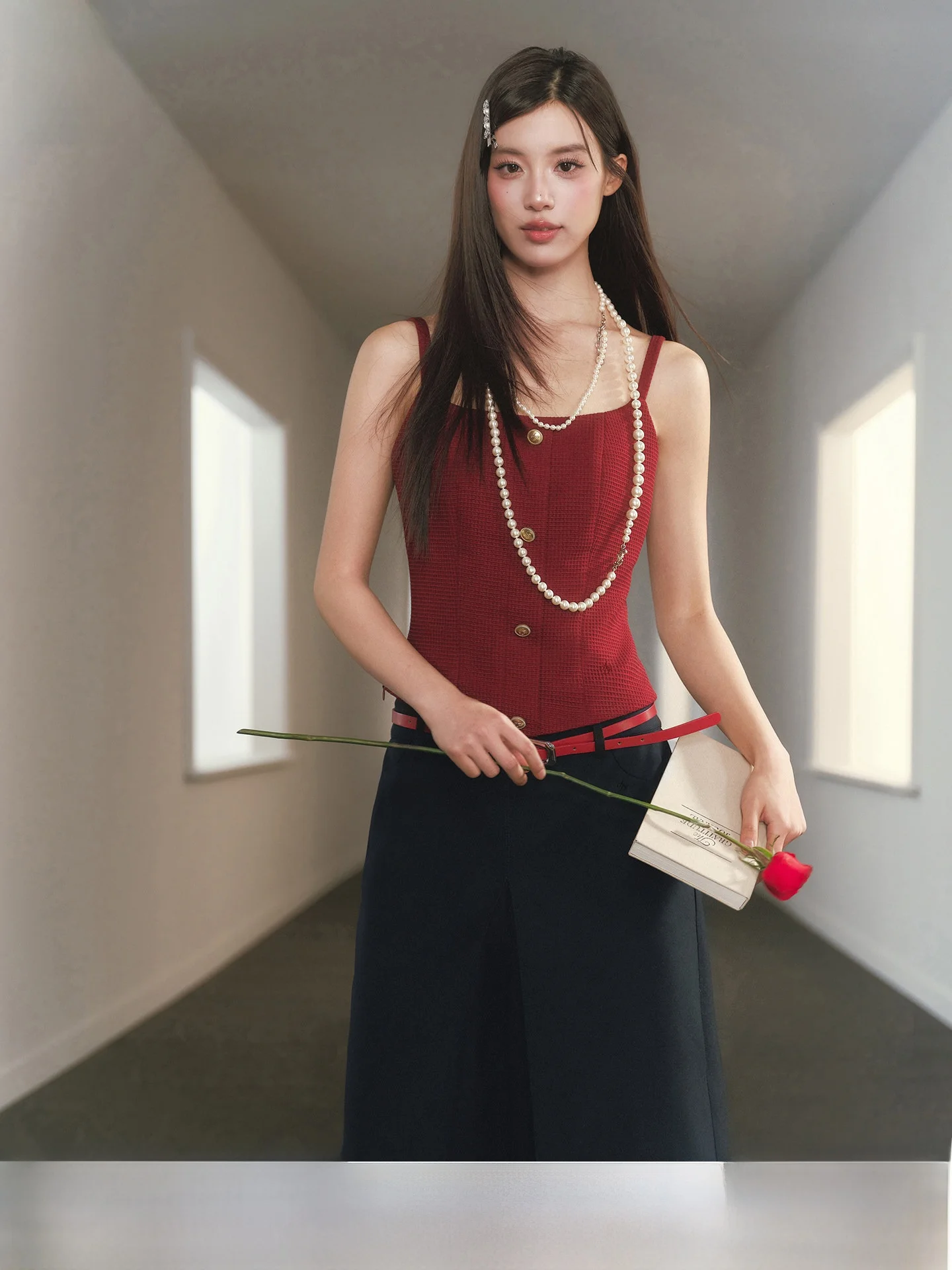 

Жилетка из твида приталенного кроя для женщин: модная, с эффектом утягивания талии, повседневная, для прогулок и на каждый день