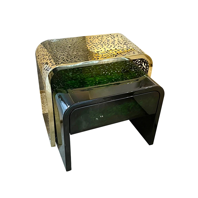 Bedroom furniture table bedside table with charging station