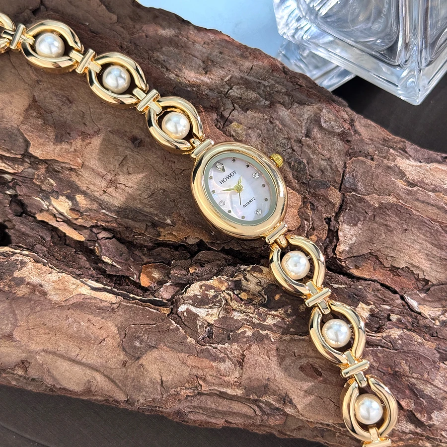 موضة جديدة فاخرة تقليد اللؤلؤ الفرنسية رومانسية البيضاوي على شكل السيدات سوار ساعة عالية الجمالية ساعة كوارتز