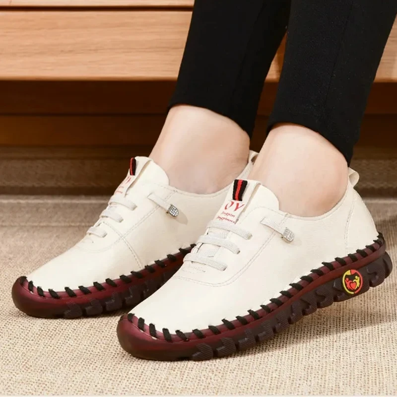 New Women Sneakers Fashion Soft Casual Shoes Comfor Slip on Women Loafers Hand Sewing Thread Mom Shoes Flats Zapatillas De Mujer