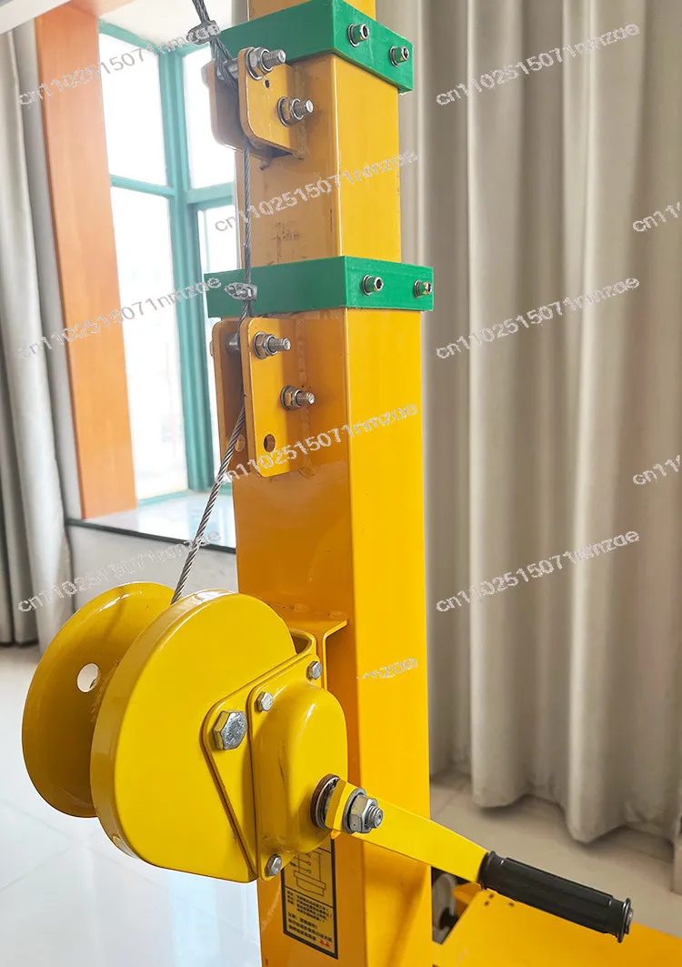 Thumbnail 4 - #18 Top 50 Hand Crank Winch