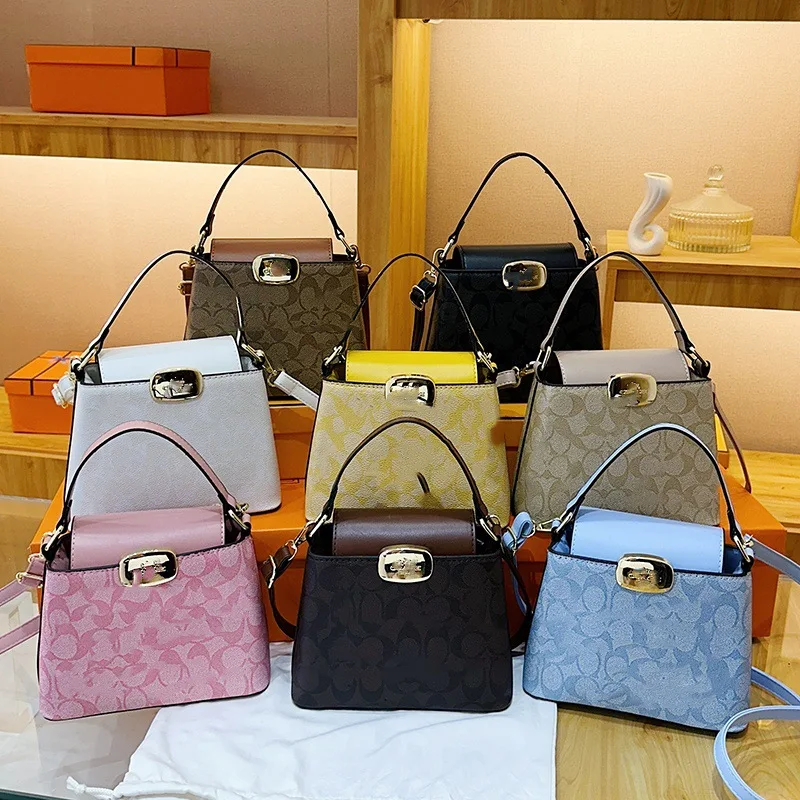 

2025 Versatile Crossbody Bag - Minimalist Retro Shoulder Purse for Women, Fashionable Handbag with Adjustable Strap